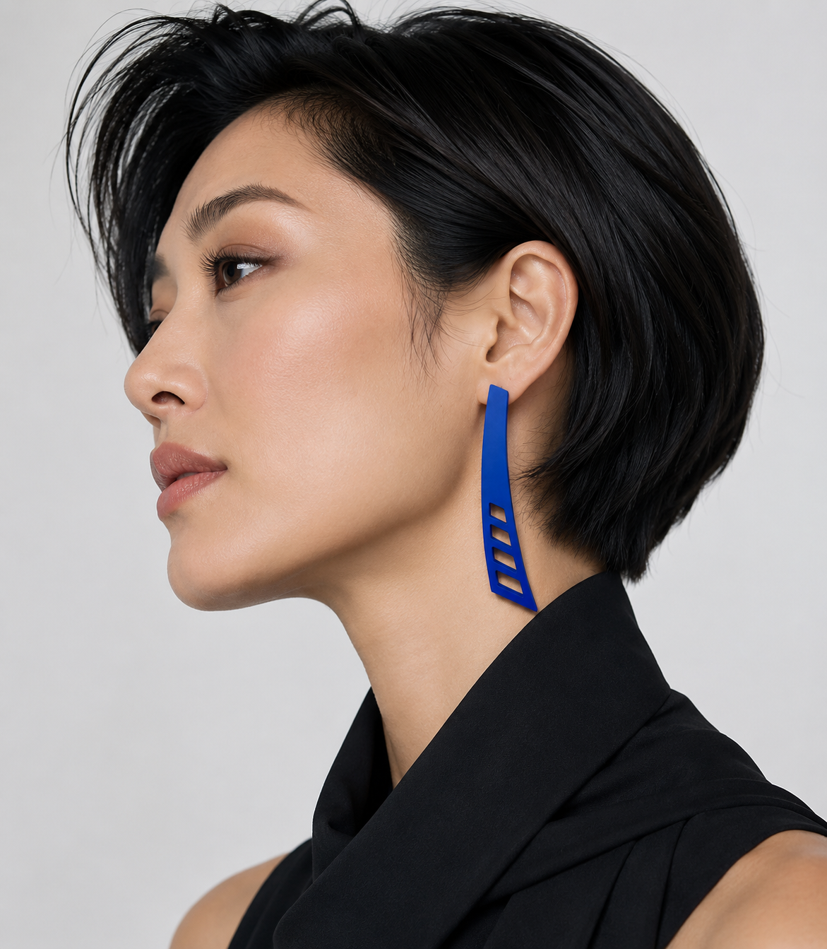 Cutout Fins Earrings