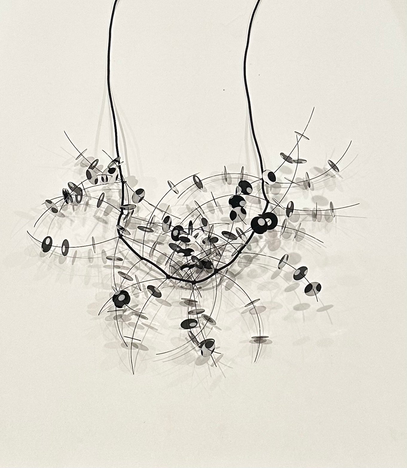 Shorties Kinetics Necklace