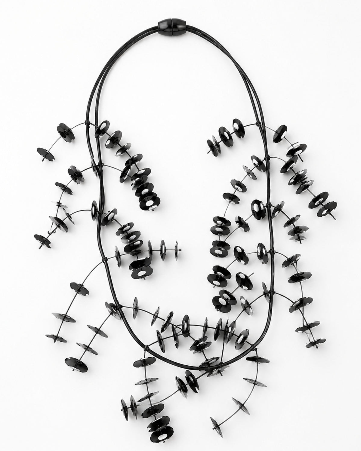 Shorties Kinetics Necklace