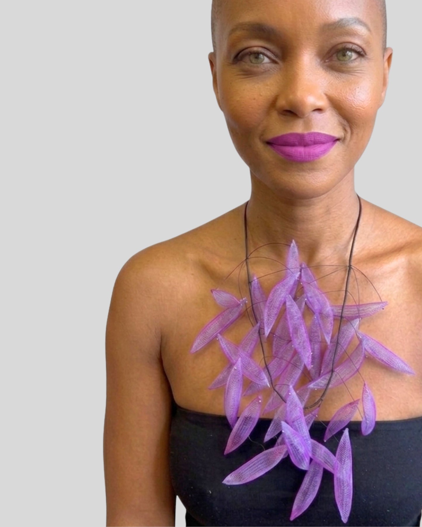 Aero Violet Kinetic Necklace
