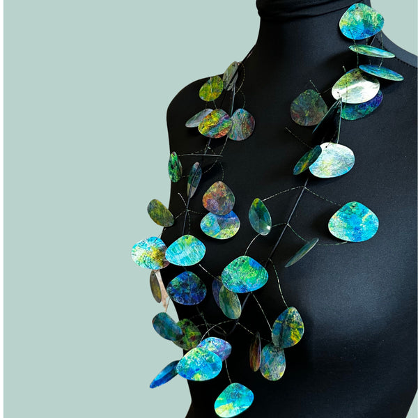 Clamshell Kinetics Necklace