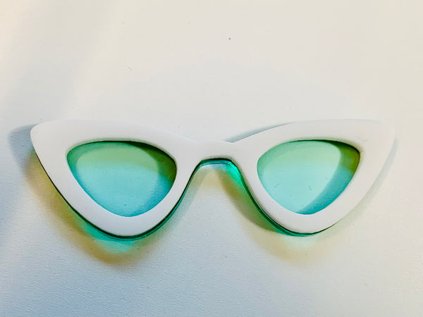 Sunnies (Eyewear) Pins