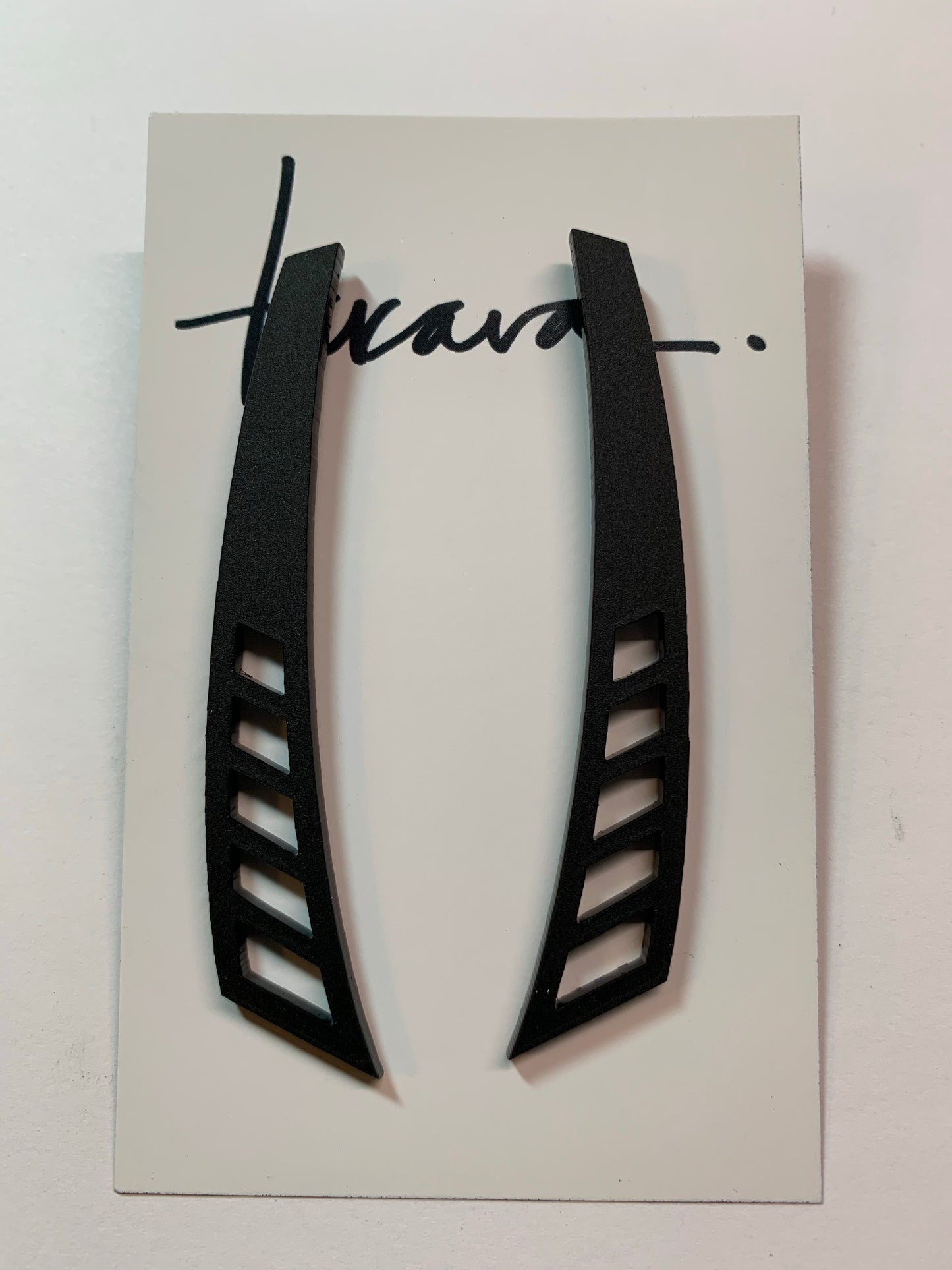 Cutout Fins Earrings