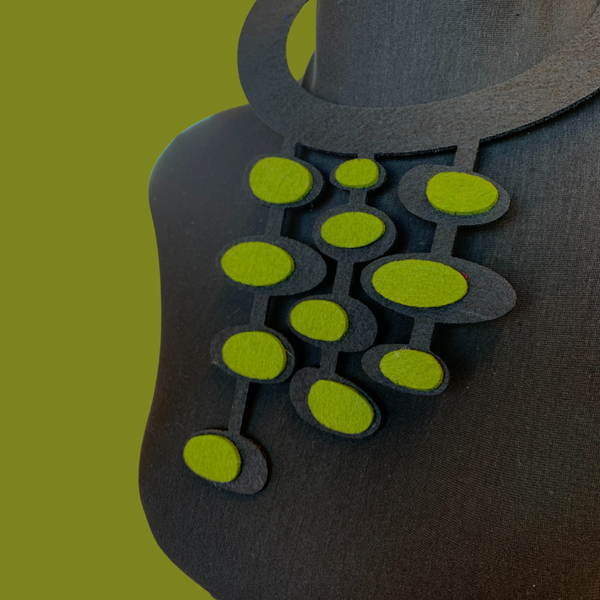 Pod Necklace