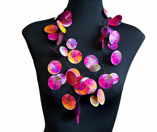 Multicolor Kinetics Necklace