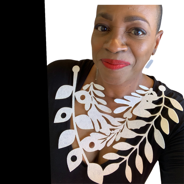 Tee leaves or Leafy Necklace