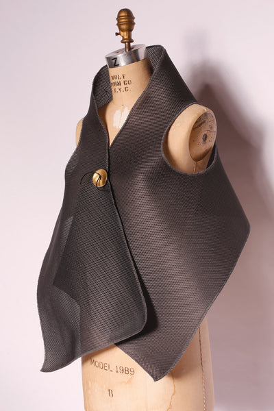 Roz Vest